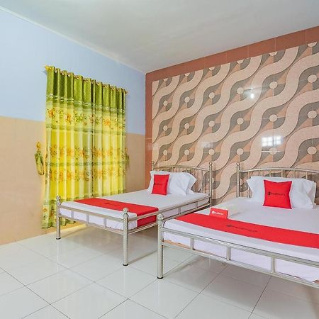 Reddoorz Syariah @ Tambak Mekar Street Subang Hotel Djalantjagak Kültér fotó